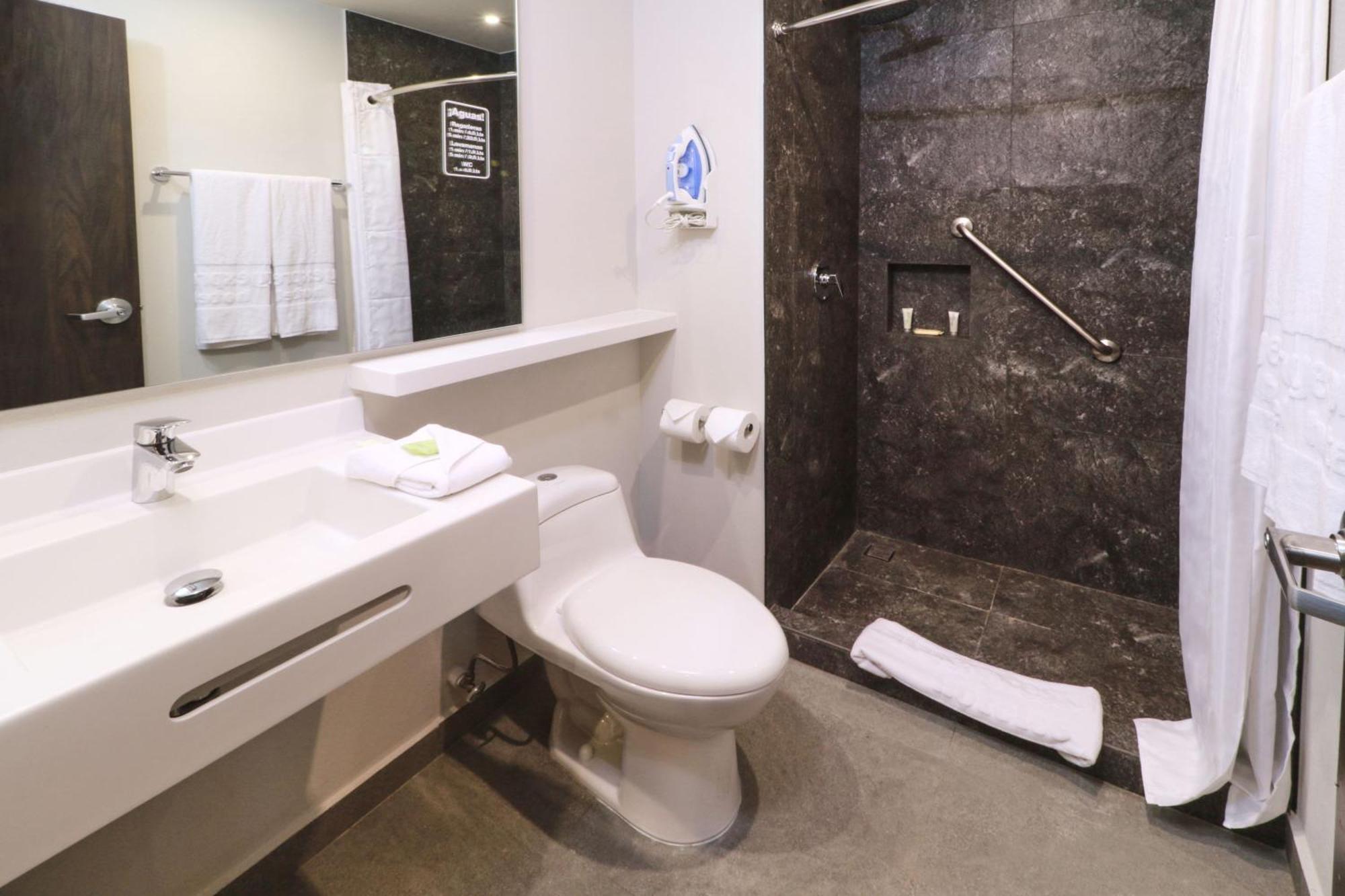 City Express By Marriott Monterrey Universidad 外观 照片