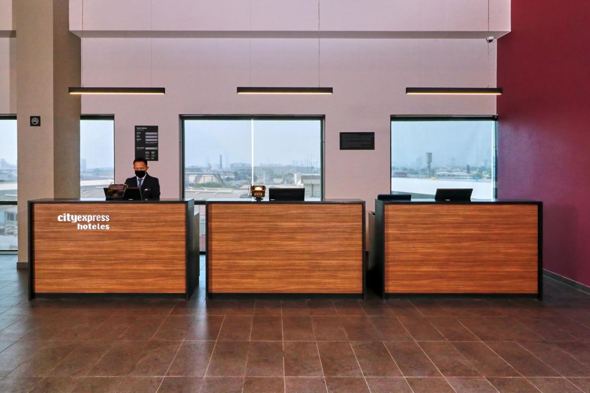City Express By Marriott Monterrey Universidad 外观 照片